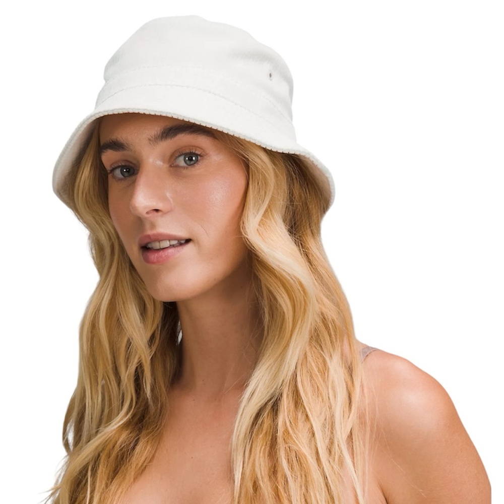 LULULEMON NWT Corduroy Bucket Hat Wide Wale S/M Color: Bone